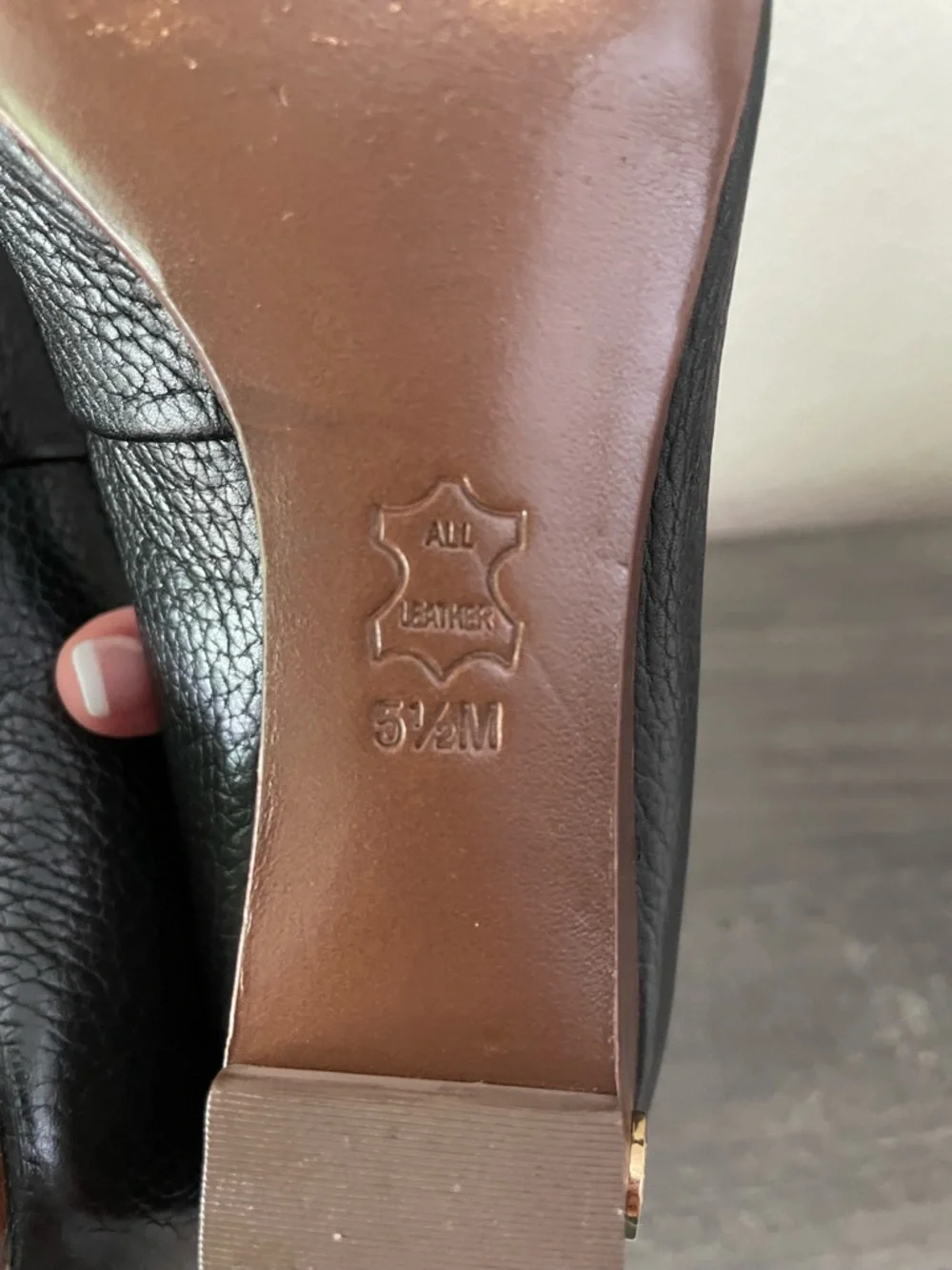 Tory Burch Black Leather Rounded Toe Wedge Pumps
